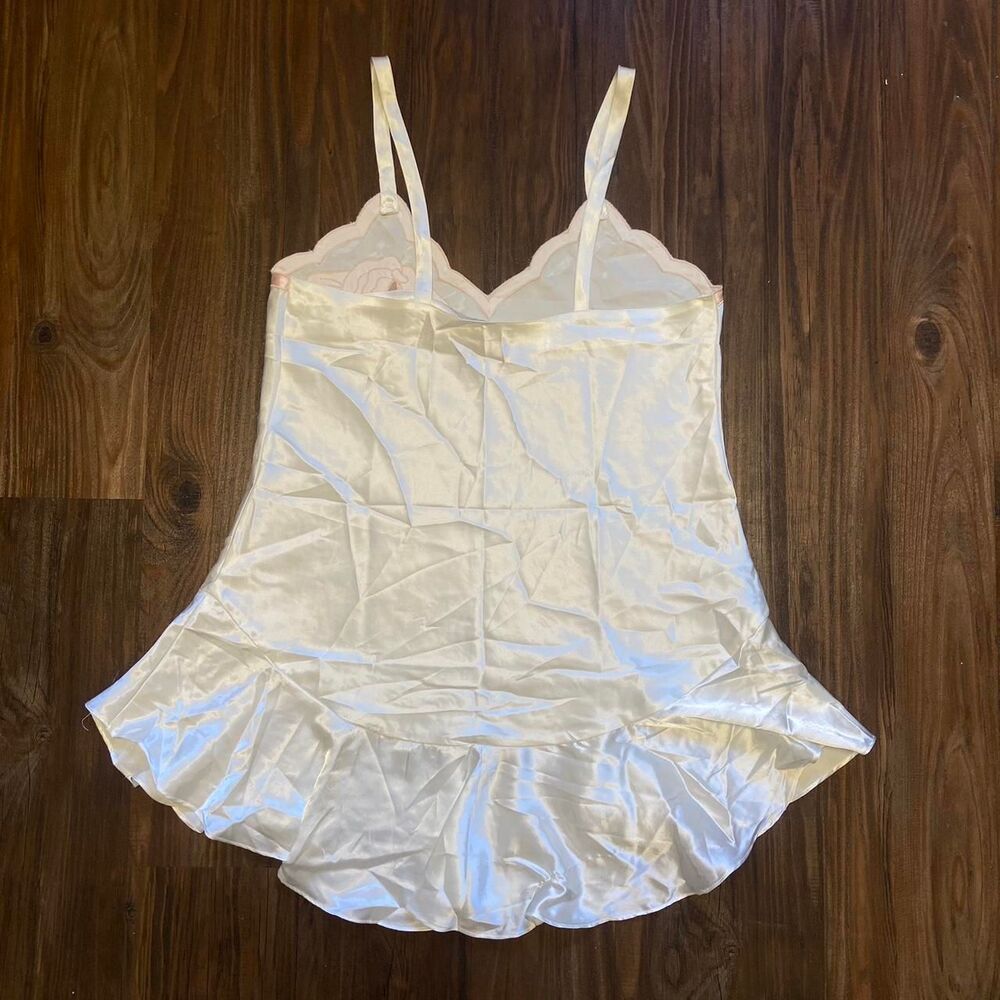 Victoria Secret Gold Tag Cream and Pink Beaded Flower Slip Dress - Picture 3 of 4
